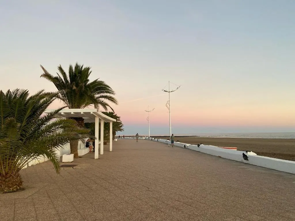 Apartment Ideal 3 Playa Honda  Spain